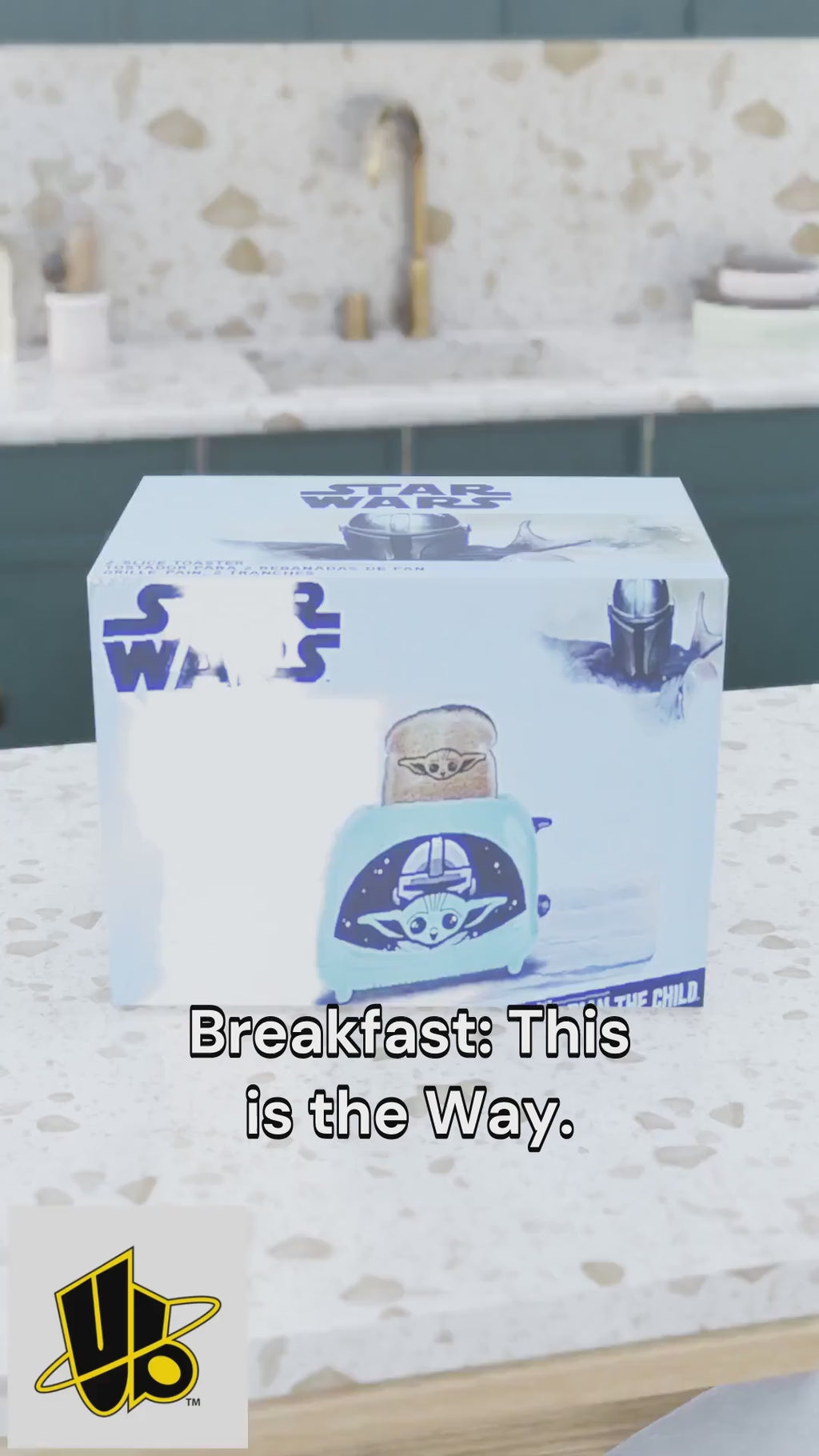 Star Wars The Mandalorian Elite 2-Slice Toaster ? Toasts "The Child" & Mando Icons